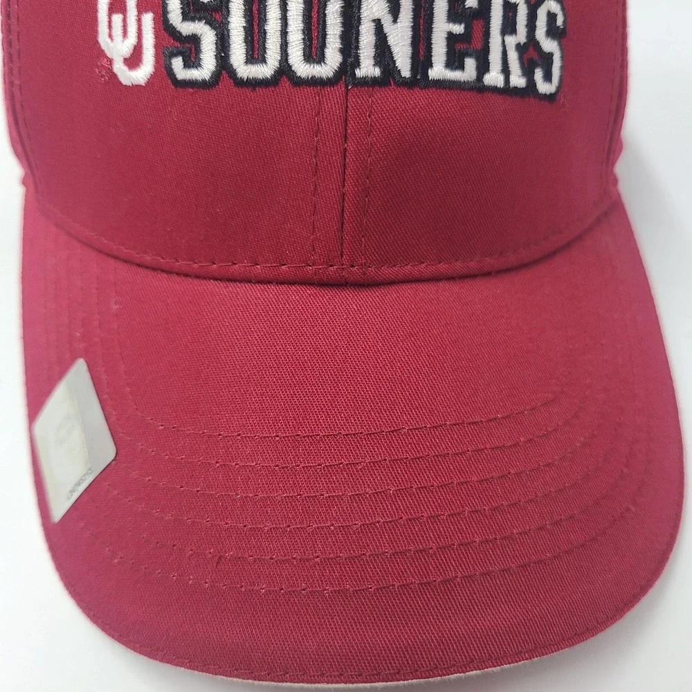 Oklahoma Sooners Hat Adjustable Captivating Headgear Red White NCAA‎ University